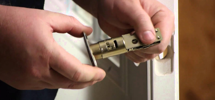 Front door lock repair in Stoney Creek